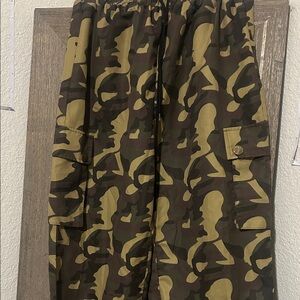 Camouflage women’s Cargo Pants